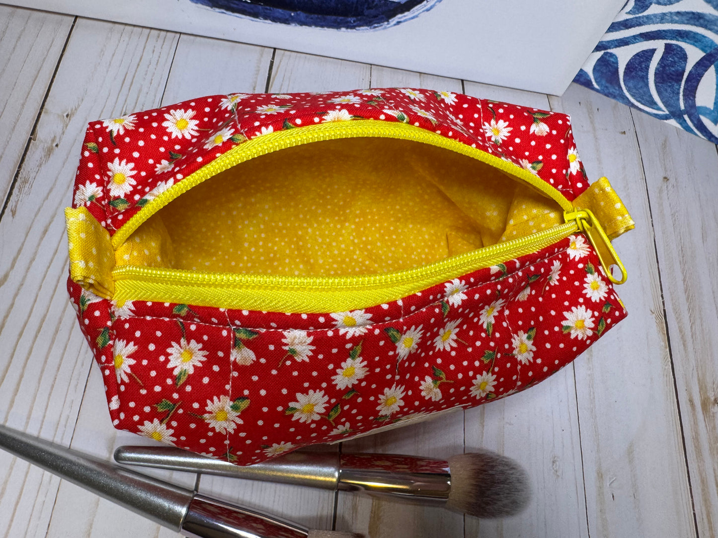 The Daisy's on Red Everything Bag