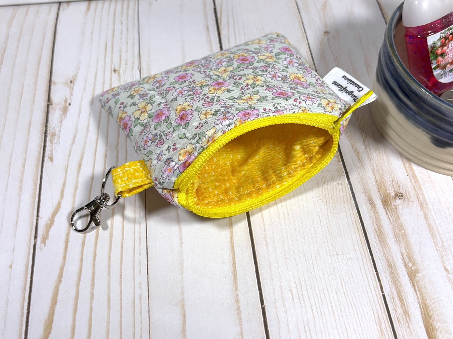 The Spring Daisy Mini Wallet