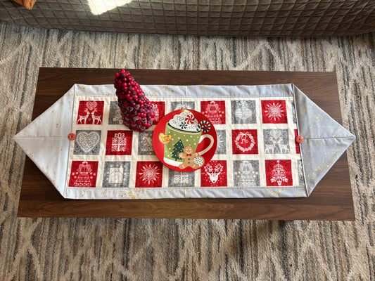 Christmas Patch Squares Table Runner