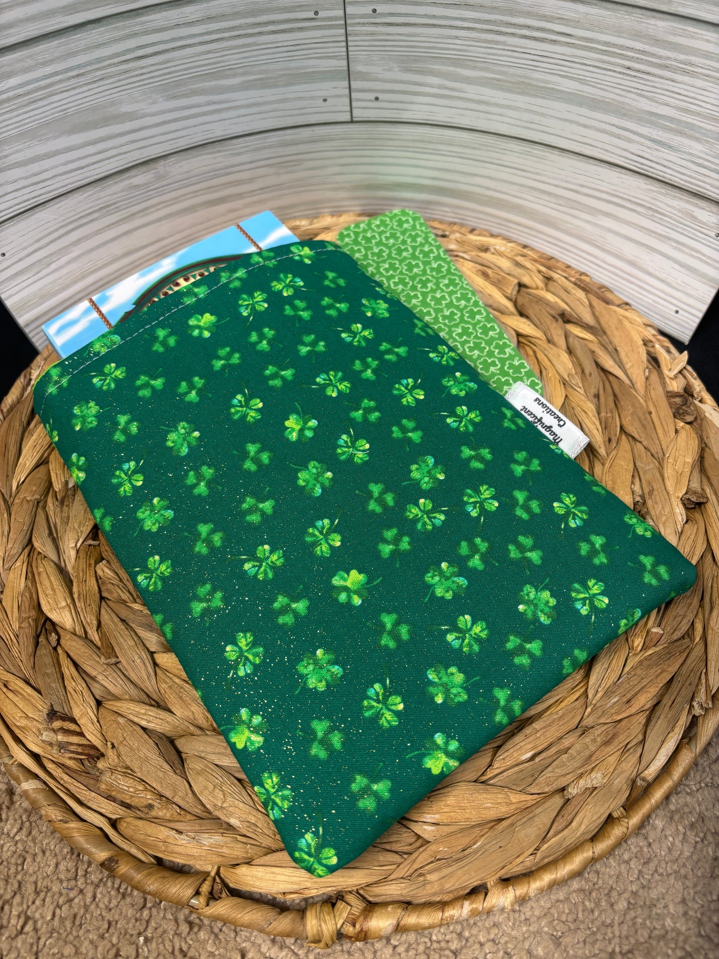 Green Shamrock Book Sleeve