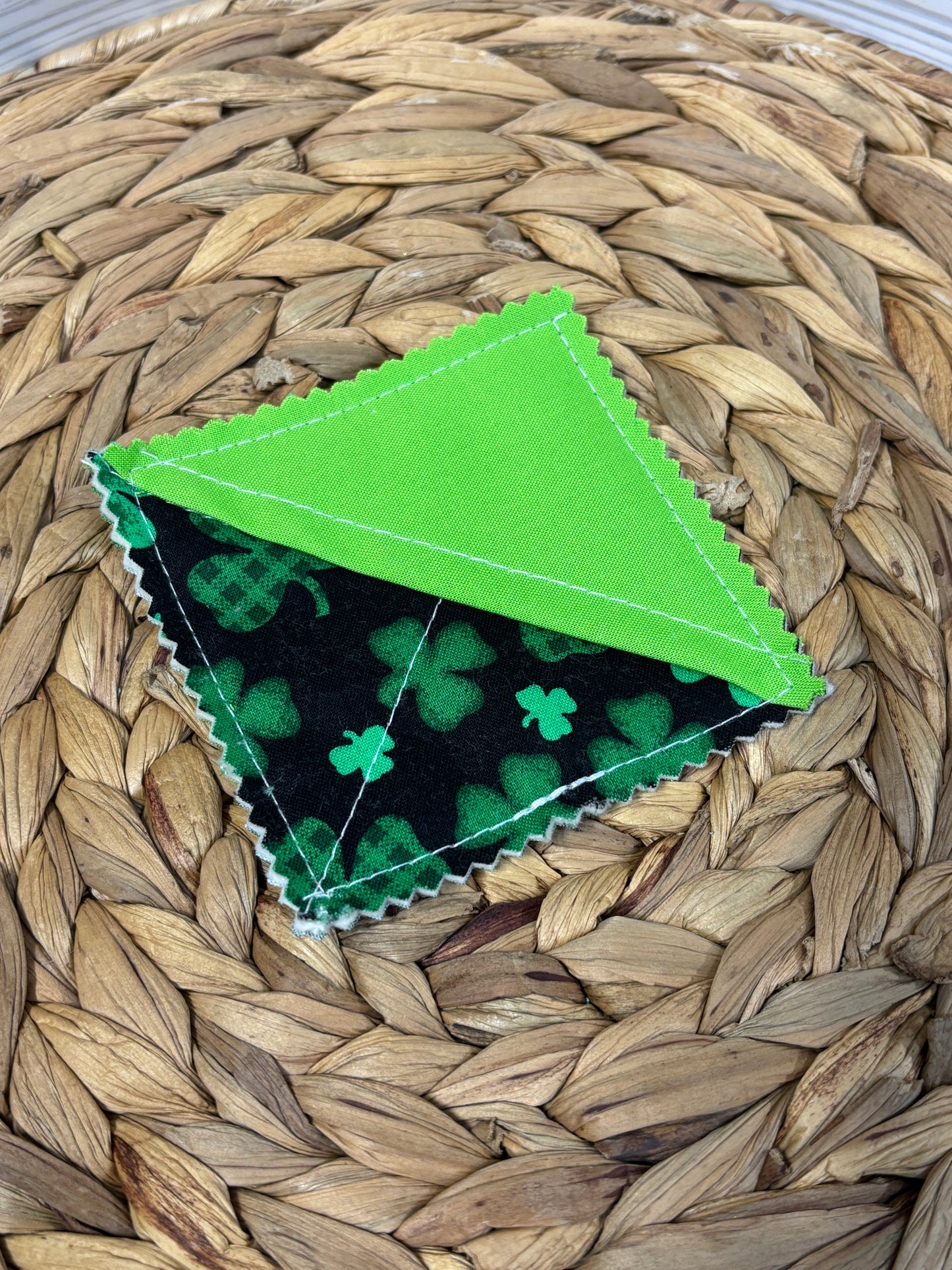 Green Shamrock Corner Bookmark