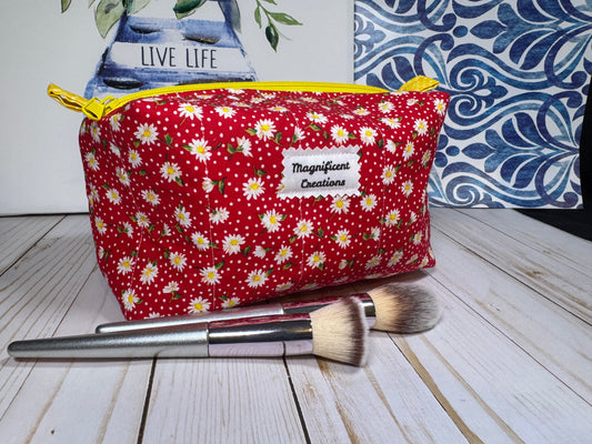 The Daisy's on Red Everything Bag