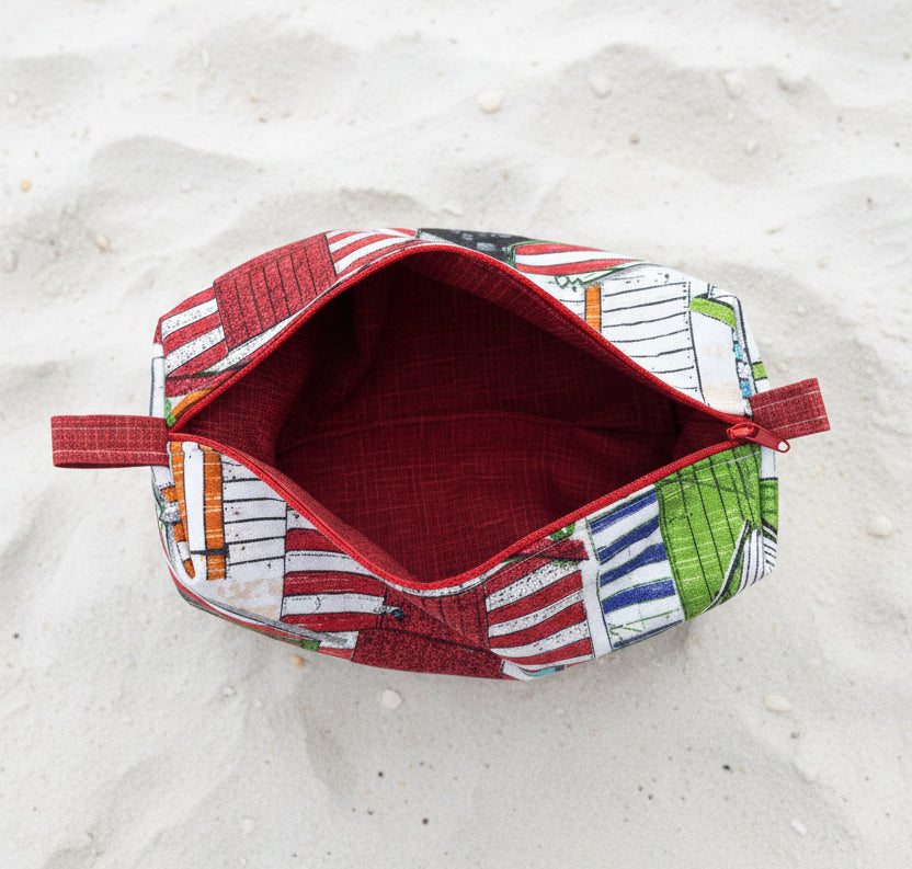 Beach Hut Carry All Organizer