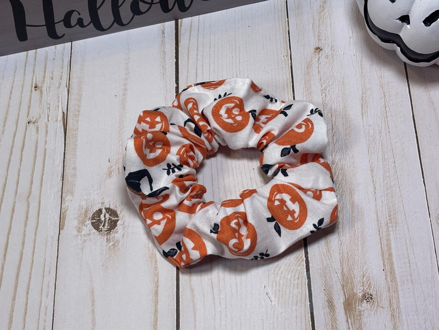 Witchy Pumpkin Scrunchie
